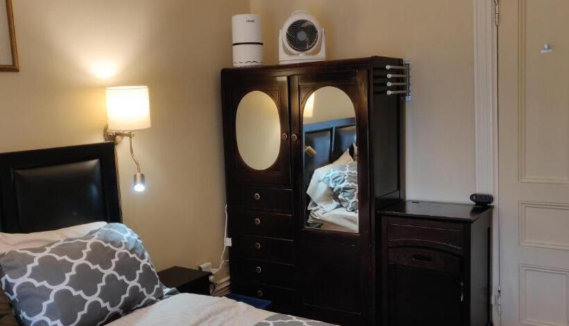 צימר Gingerbread Manor