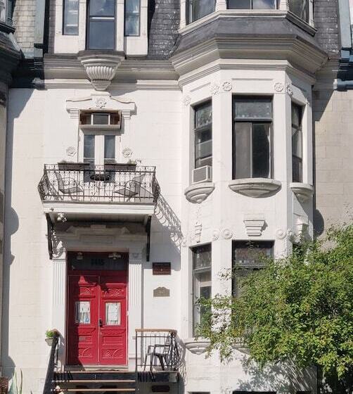 צימר Gingerbread Manor