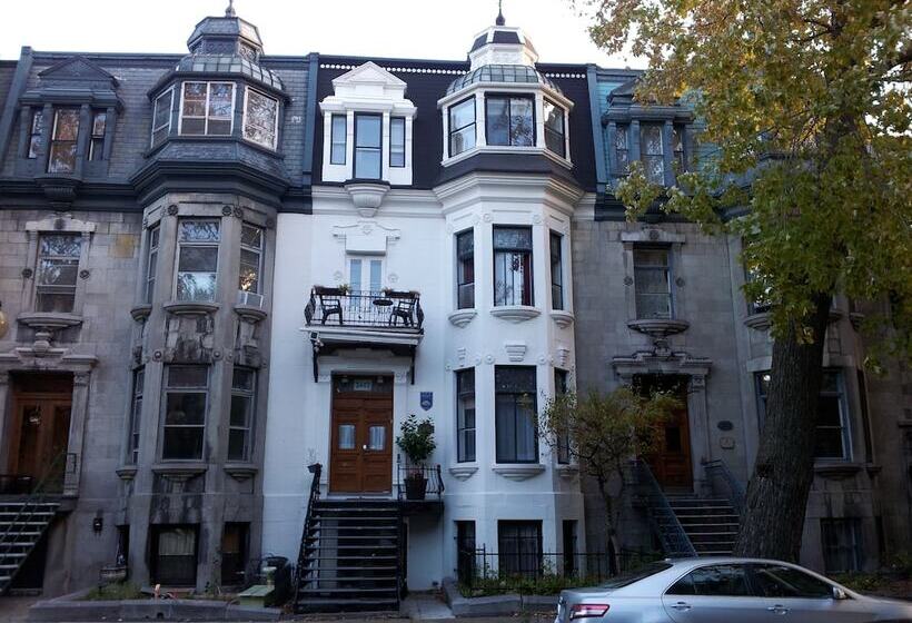 צימר Gingerbread Manor