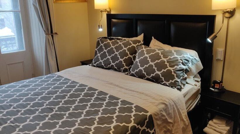 צימר Gingerbread Manor