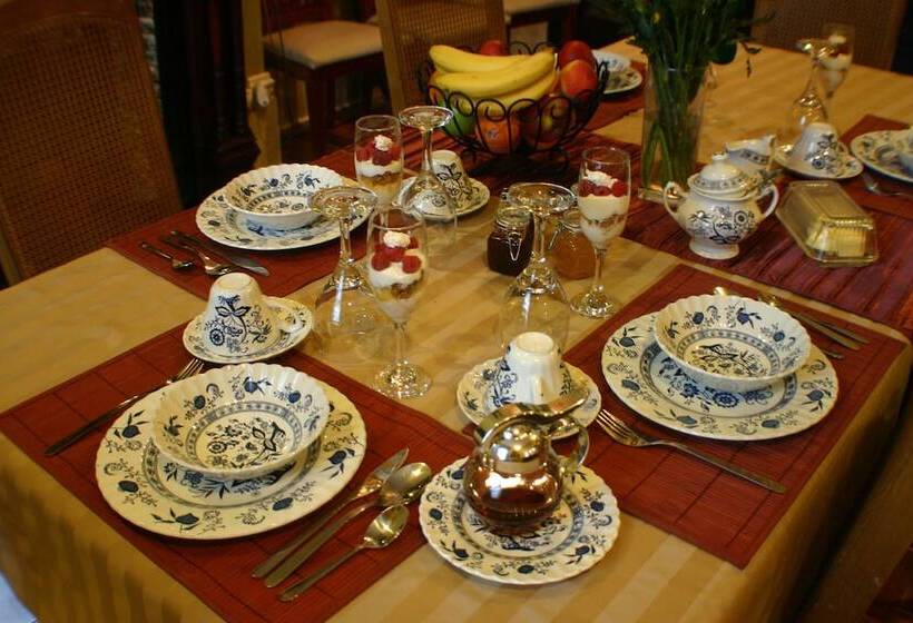 צימר Gingerbread Manor