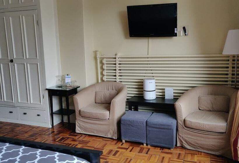 צימר Gingerbread Manor