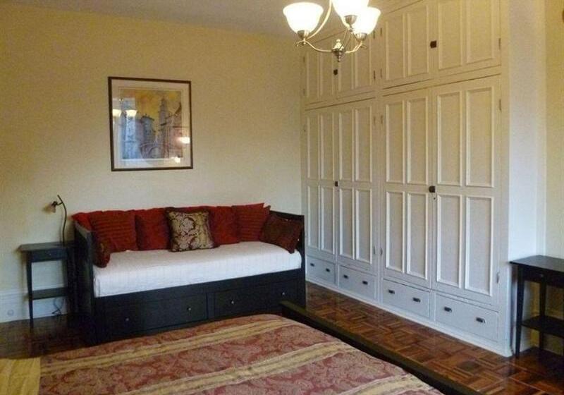 צימר Gingerbread Manor