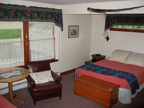 مبيت وإفطار Gustavus Inn
