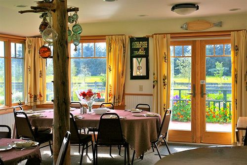 مبيت وإفطار Gustavus Inn