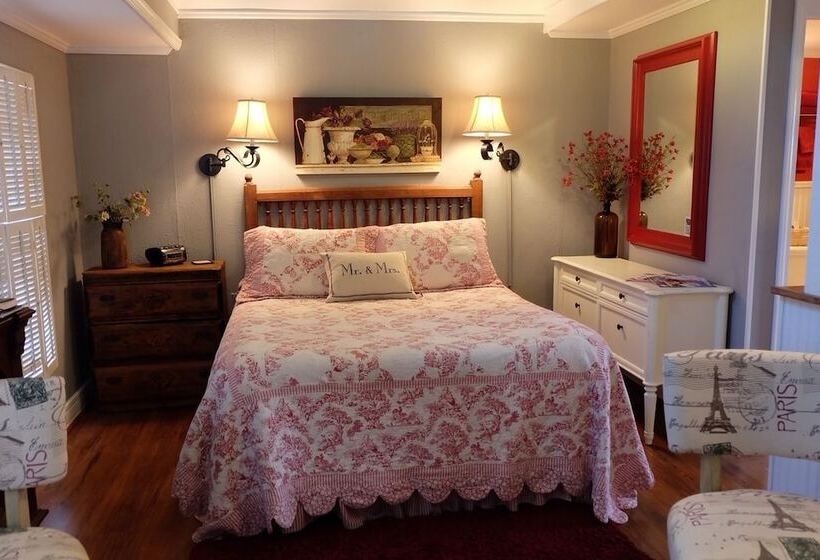 مبيت وإفطار Heart Of The Hills Inn