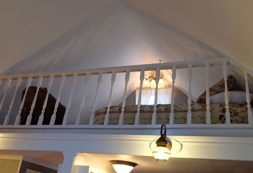 مبيت وإفطار Heart Of The Hills Inn