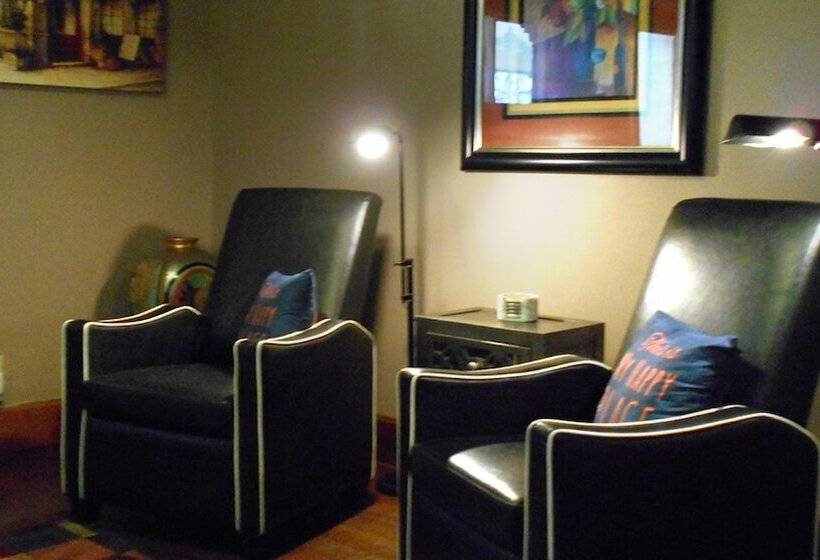 مبيت وإفطار Heart Of The Hills Inn