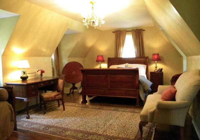 Bed and Breakfast Hillbrook Inn & Spa