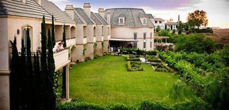 ベッドアンドブレックファースト Churon Inn Winery