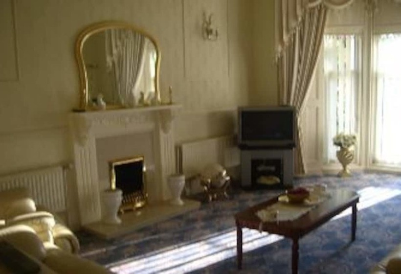 مبيت وإفطار Kelvin House