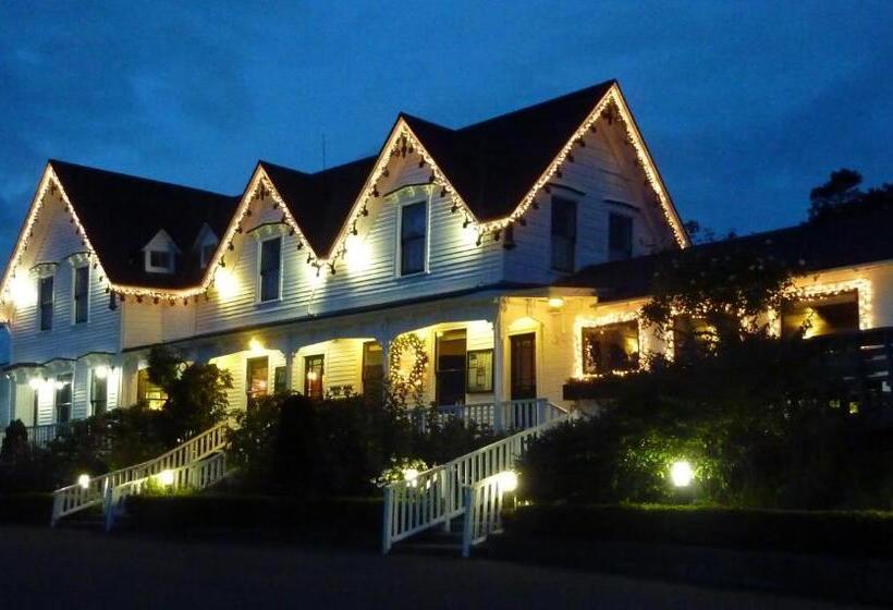 Bed and Breakfast Little River Inn