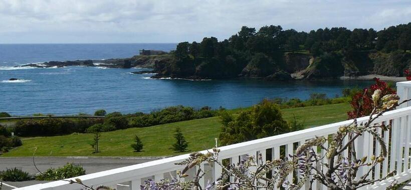 Bed and Breakfast Little River Inn