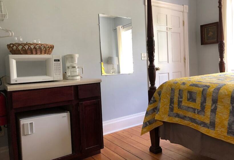 مبيت وإفطار Lucy's Place