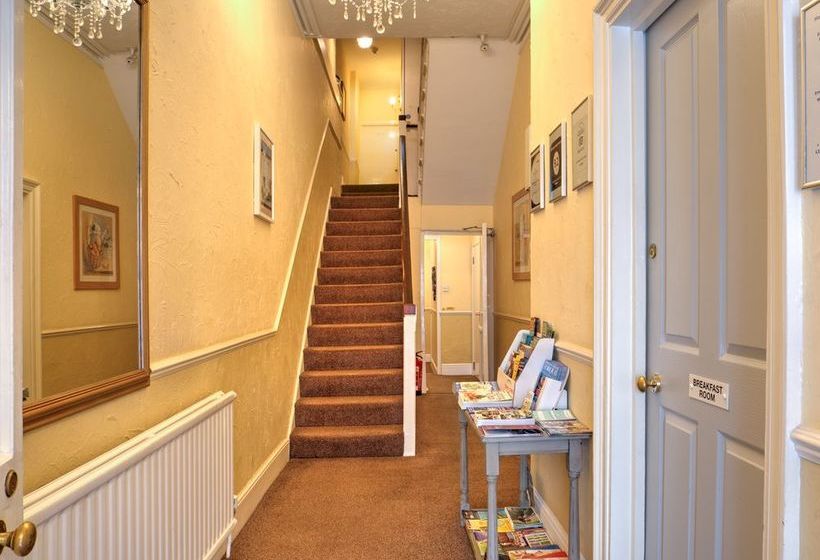 Bed and Breakfast The Mariners   Torquay