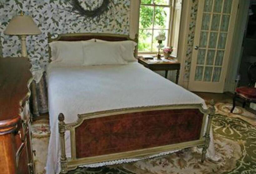 Bed and Breakfast Mayhurst Estate