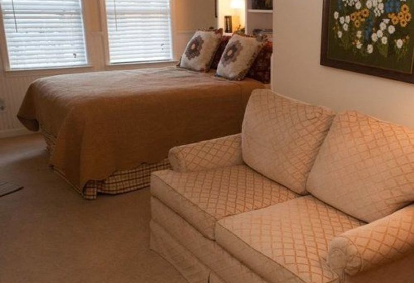 مبيت وإفطار Meadow View Farm
