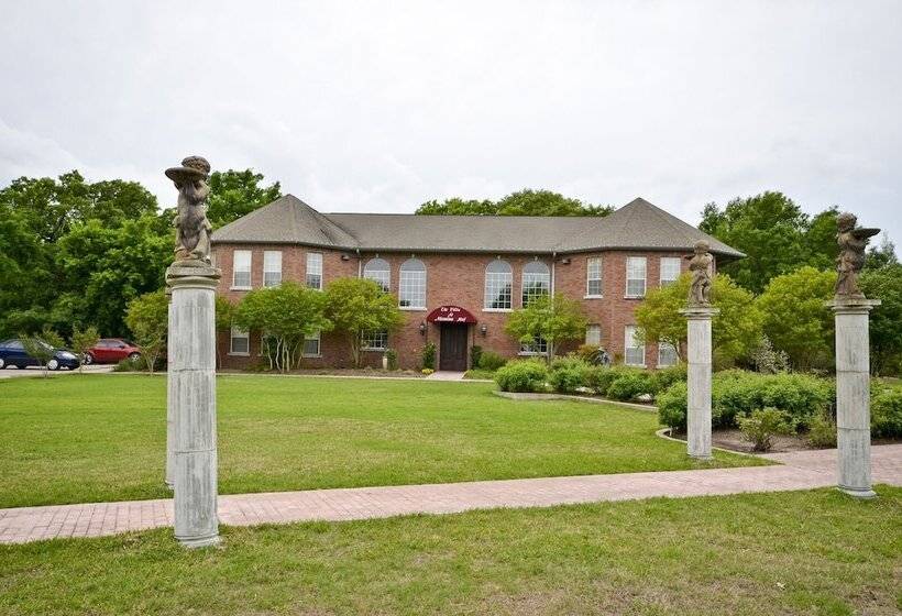 مبيت وإفطار Messina Hof Winery & Resort