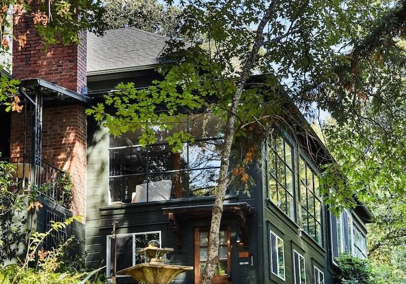 민박 Mine And Farm, The Inn At Guerneville, Ca