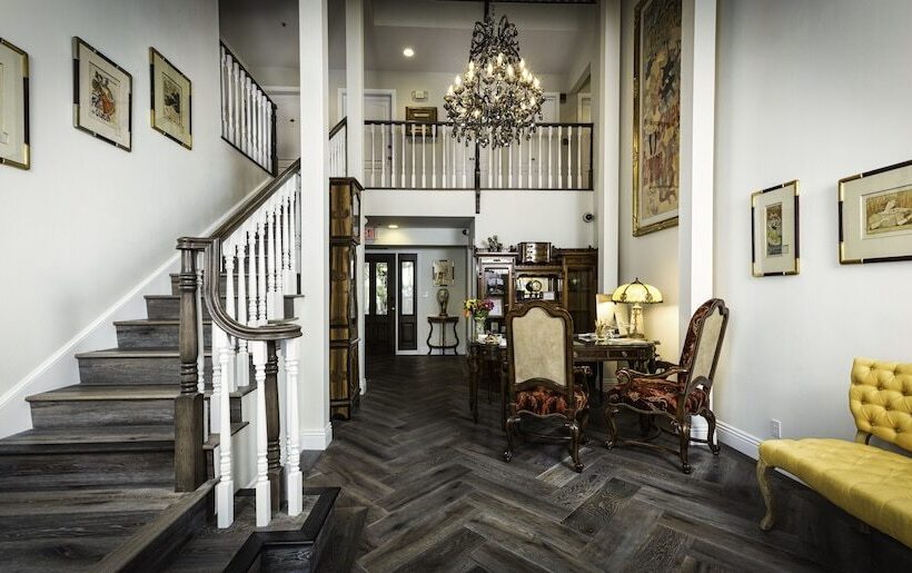 مبيت وإفطار Mirabelle Inn & Restaurant