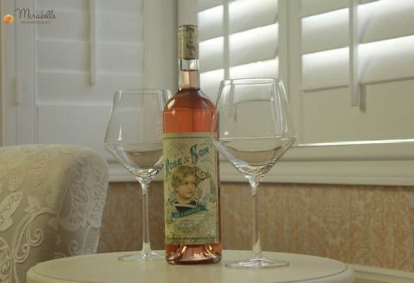 مبيت وإفطار Mirabelle Inn & Restaurant