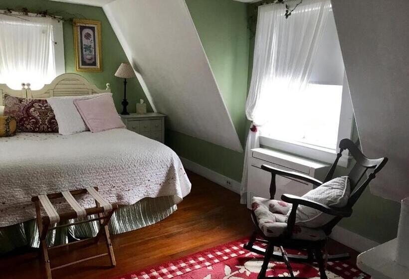 مبيت وإفطار The Monadnock Inn