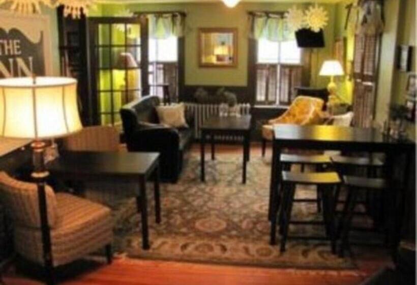 مبيت وإفطار The Monadnock Inn