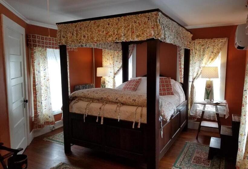 مبيت وإفطار The Monadnock Inn