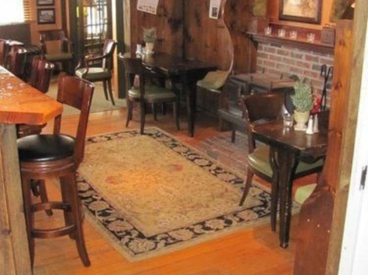 مبيت وإفطار The Monadnock Inn