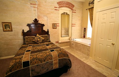 مبيت وإفطار The Olivia Mansion