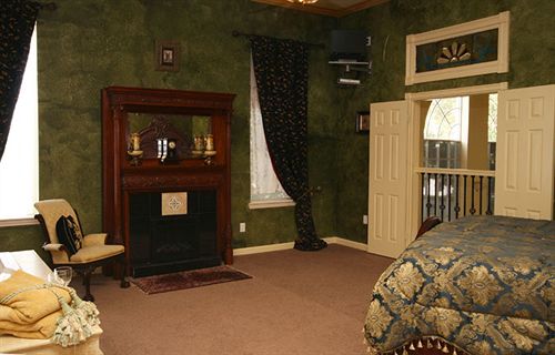 مبيت وإفطار The Olivia Mansion