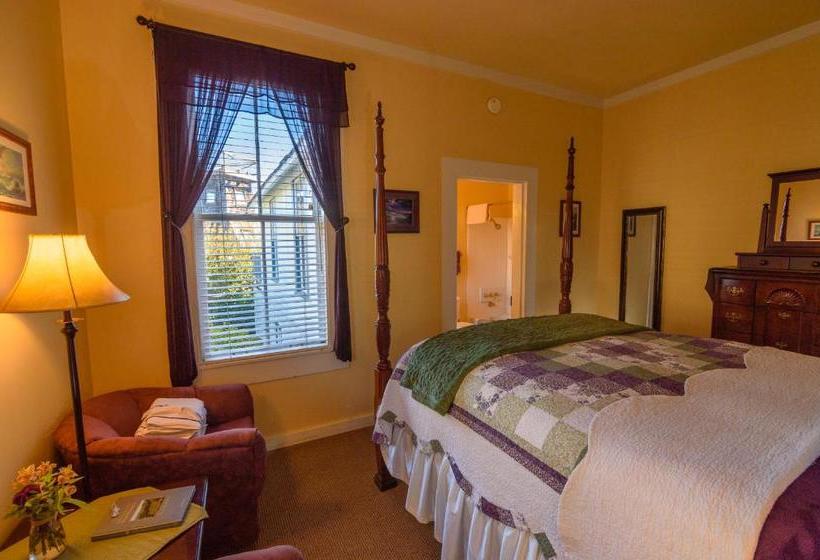 مبيت وإفطار Nicholson House Inn & Spa