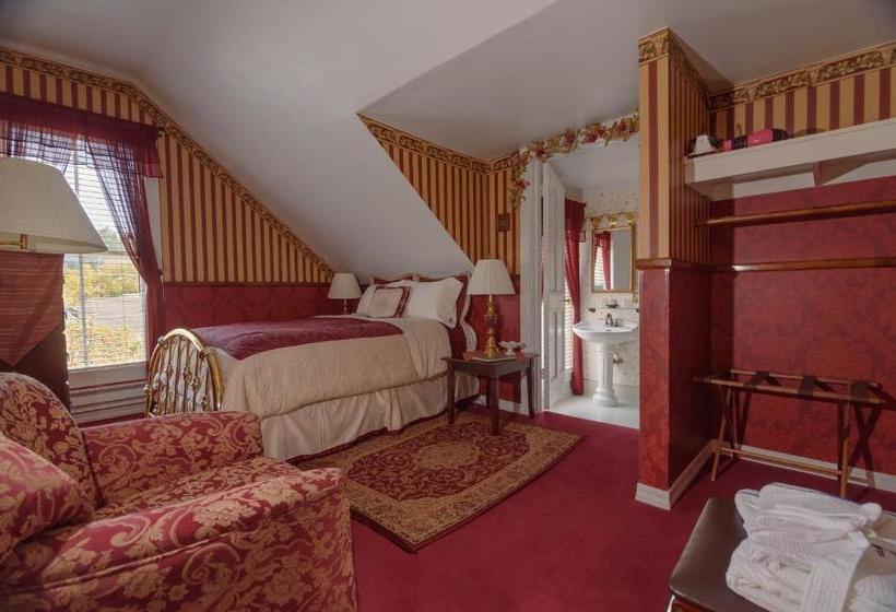 مبيت وإفطار Nicholson House Inn & Spa