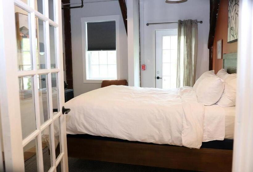 مبيت وإفطار Old Mill Inn