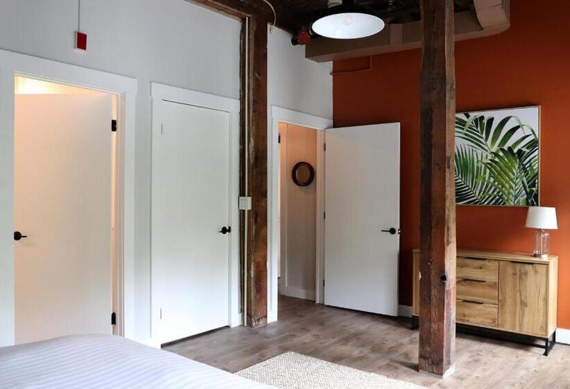 مبيت وإفطار Old Mill Inn