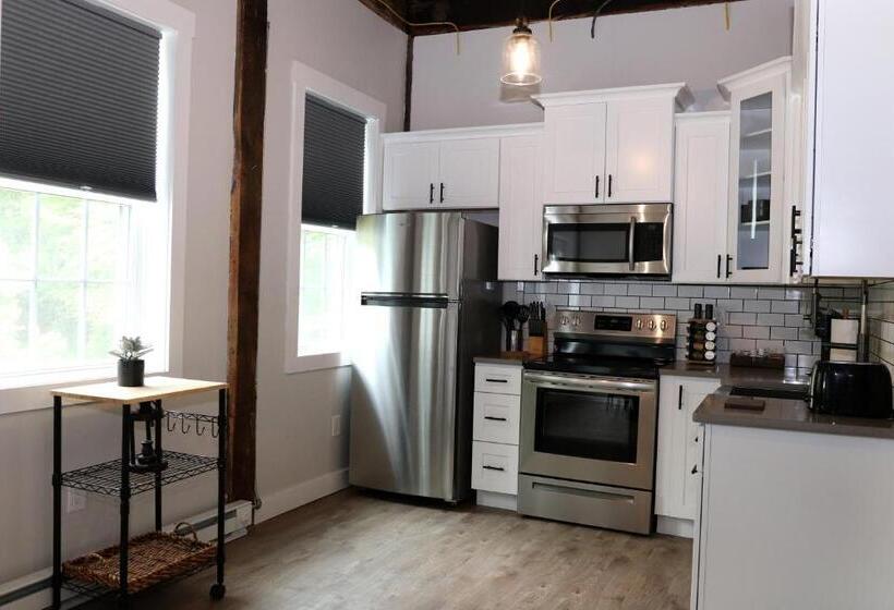 مبيت وإفطار Old Mill Inn