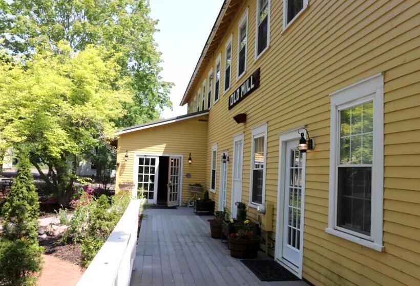 مبيت وإفطار Old Mill Inn