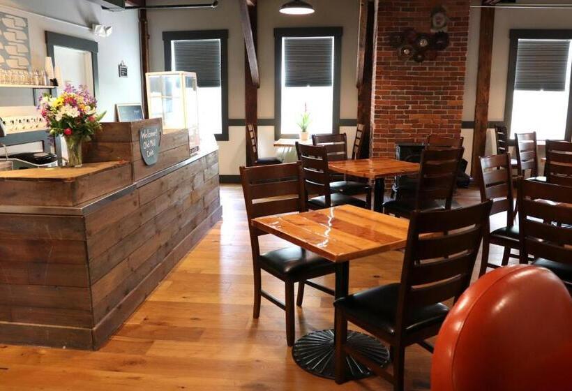 مبيت وإفطار Old Mill Inn