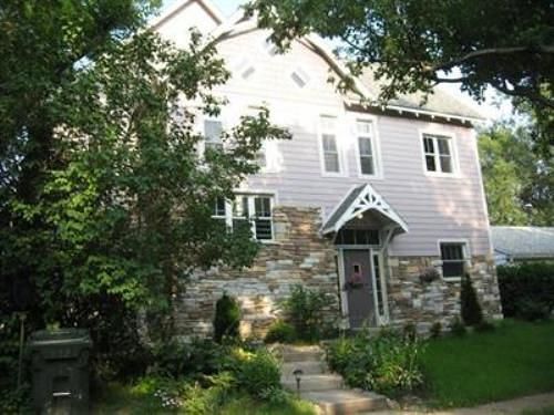 צימר Plum Grove Inn