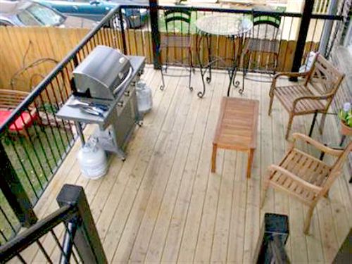 住宿加早餐  Roscoe Village Guesthouse