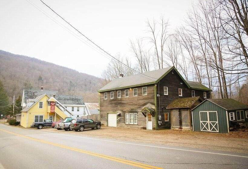 مبيت وإفطار Salt Ash Inn