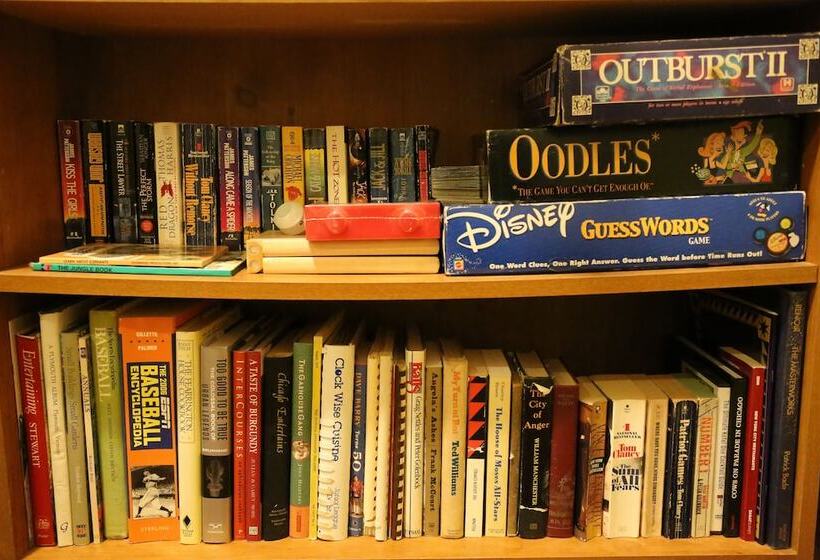 مبيت وإفطار Salt Ash Inn