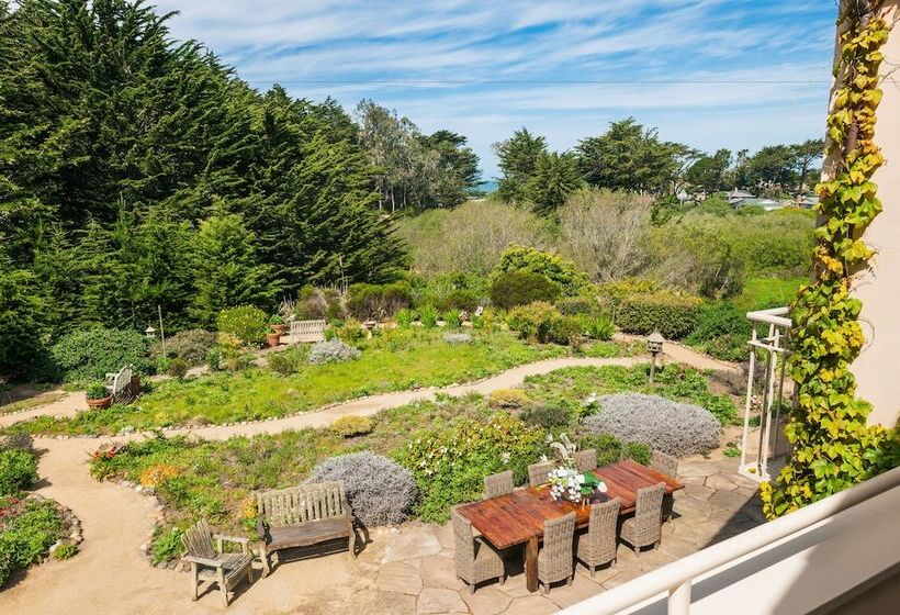 مبيت وإفطار Seal Cove Inn