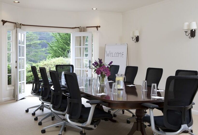 مبيت وإفطار Seal Cove Inn