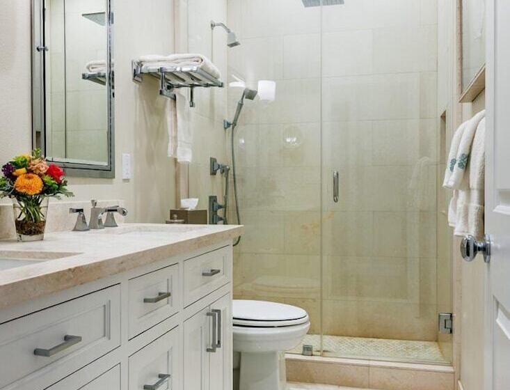 مبيت وإفطار Seal Cove Inn