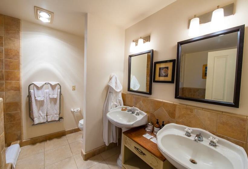 مبيت وإفطار Seal Cove Inn