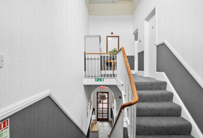 مبيت وإفطار South View