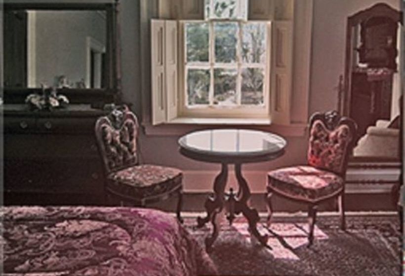 مبيت وإفطار The Doctor's Inn