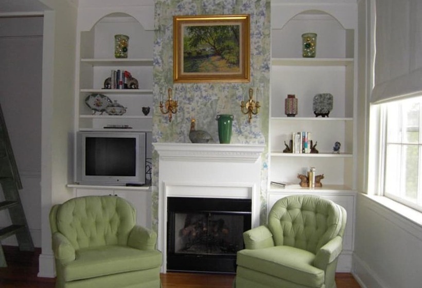 住宿加早餐 The Firehouse Inn