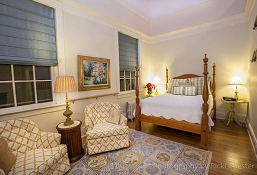 住宿加早餐 The Firehouse Inn